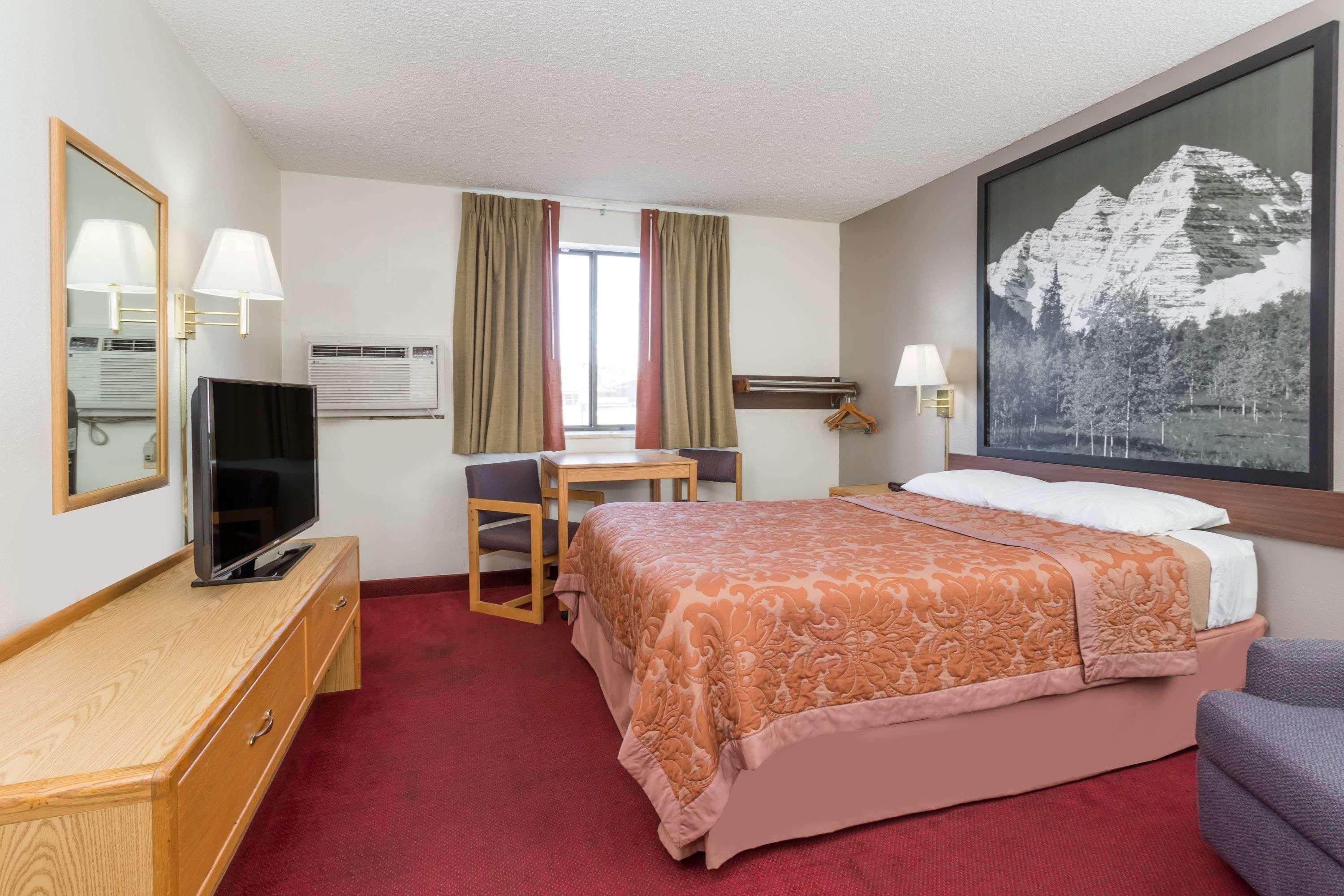 Hotel Super 8 By Wyndham Grand Junction Colorado Exterior foto