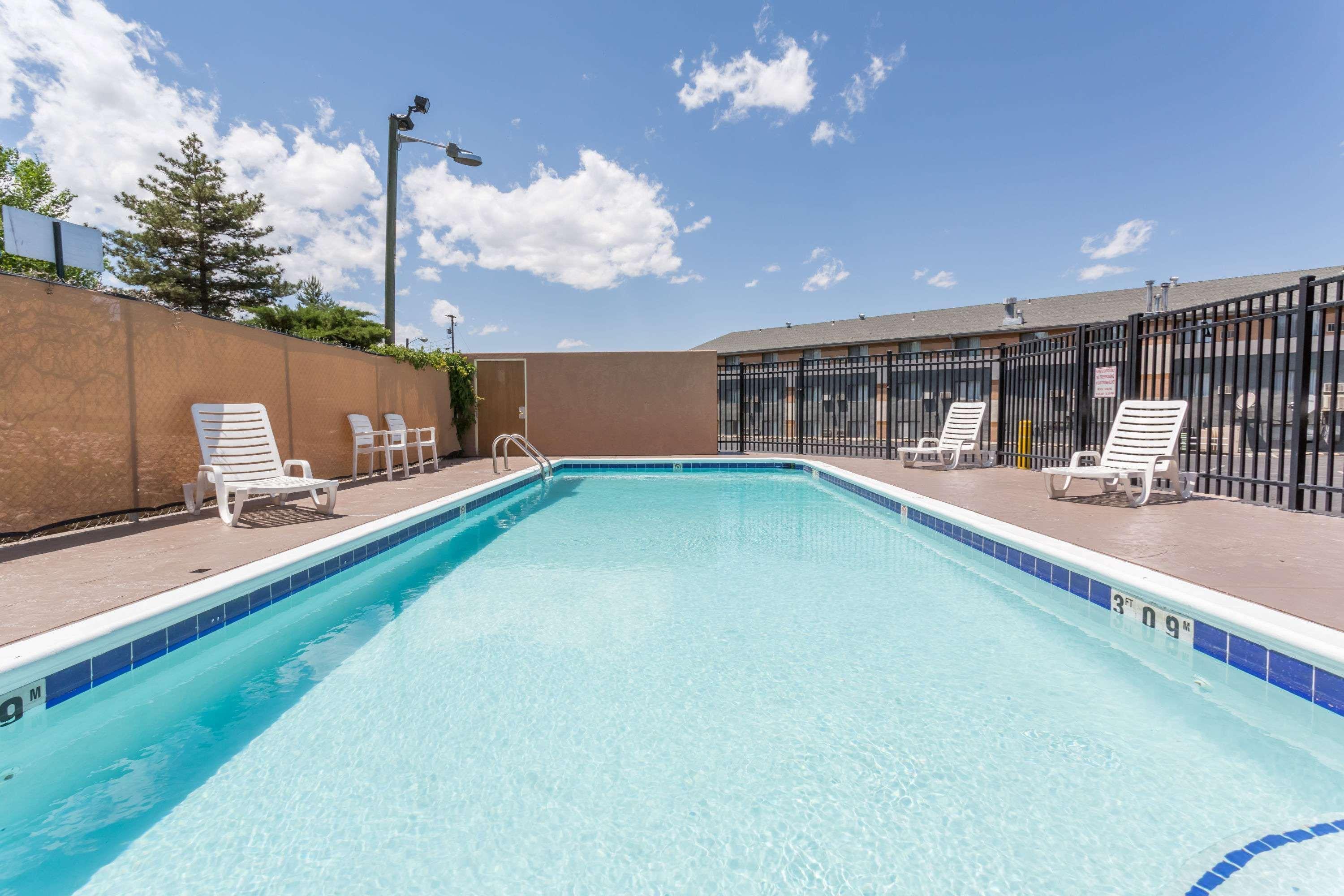 Hotel Super 8 By Wyndham Grand Junction Colorado Exterior foto